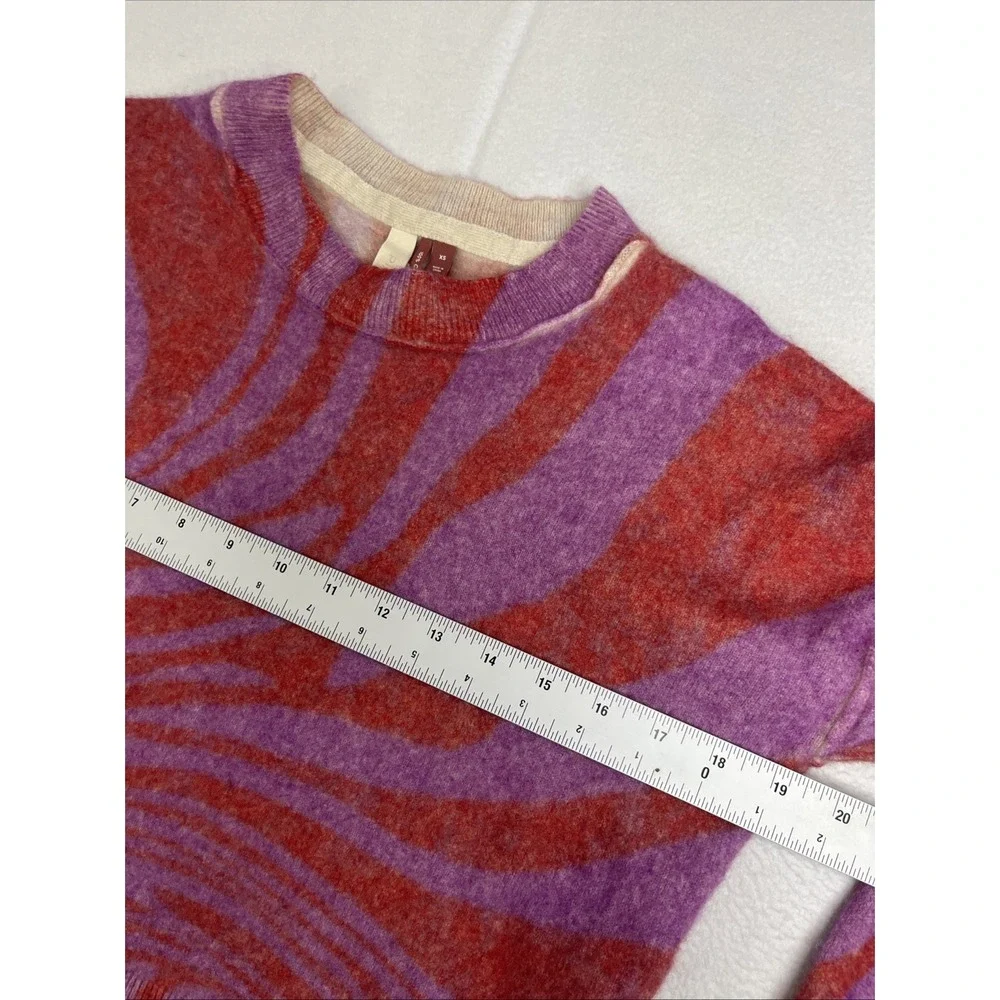Pilcro Anthropologie 100% Cashmere Pink Red Swirl Cropped Sweater XS Women